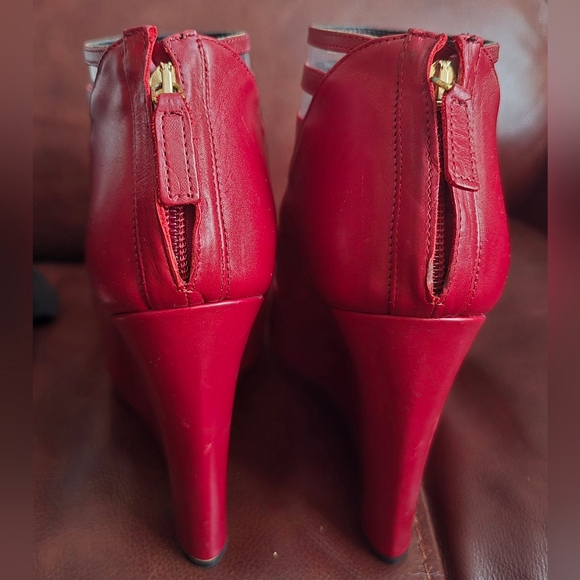 Derek Lam Meryl Pointed Toe Wedge Pump in Burgundy size 8 - Picture 6 of 11